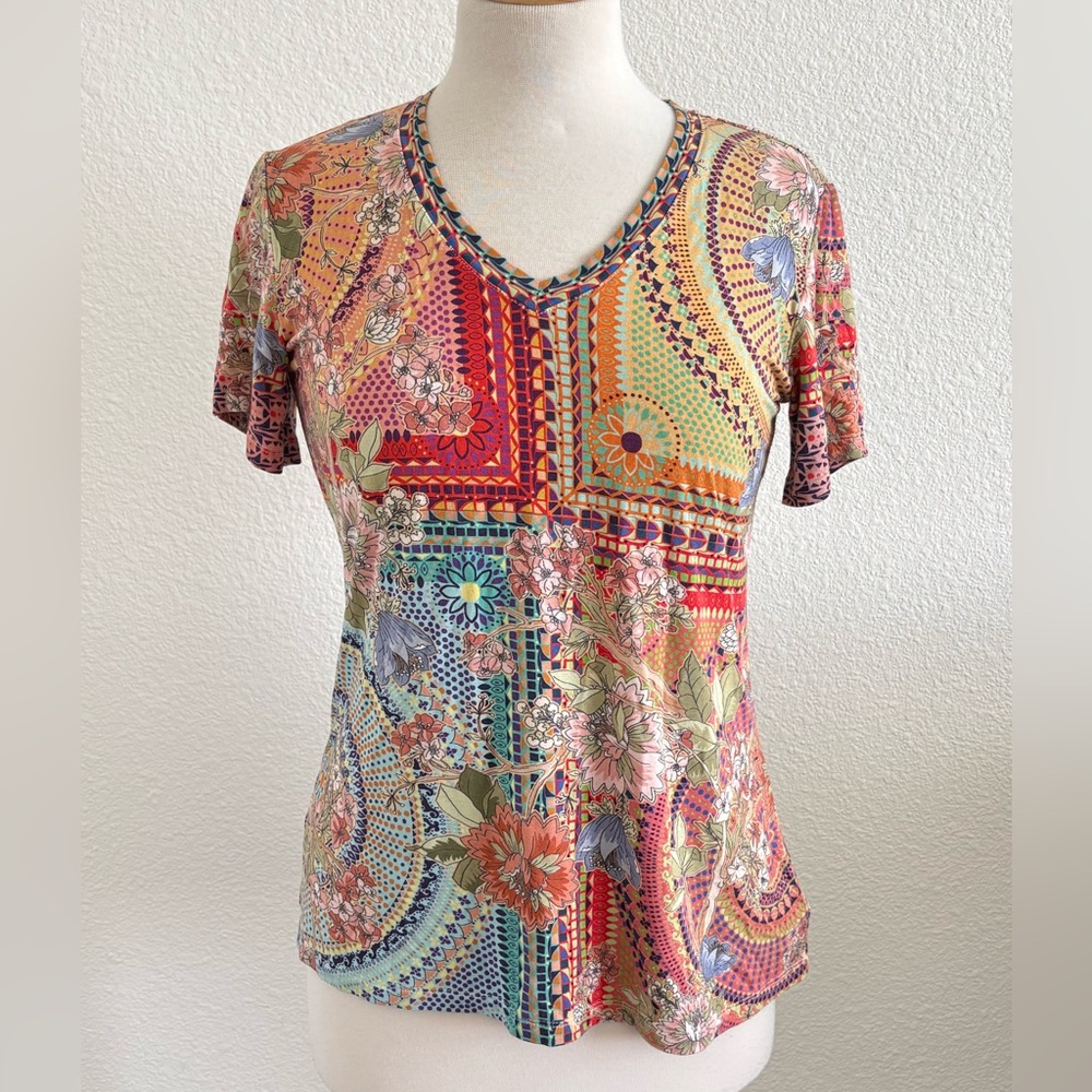 JOHNNY WAS Catalina Block T-Shirt Colorful Floral Short Sleeve Tee Boho Size XS